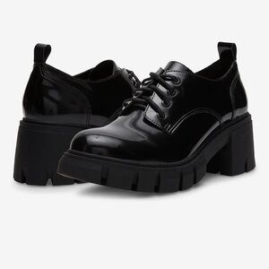 Madden Girl Hicks. Chunky Oxford